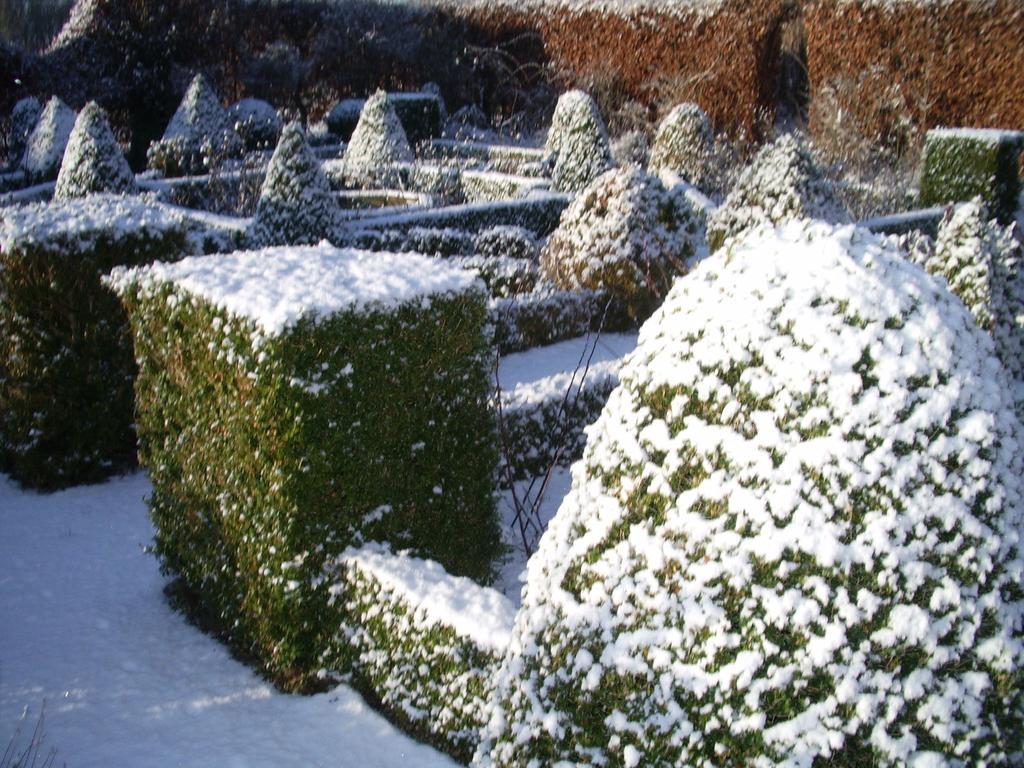 With A Broad View Over The Hilly Landscape Flobecq Exterior photo